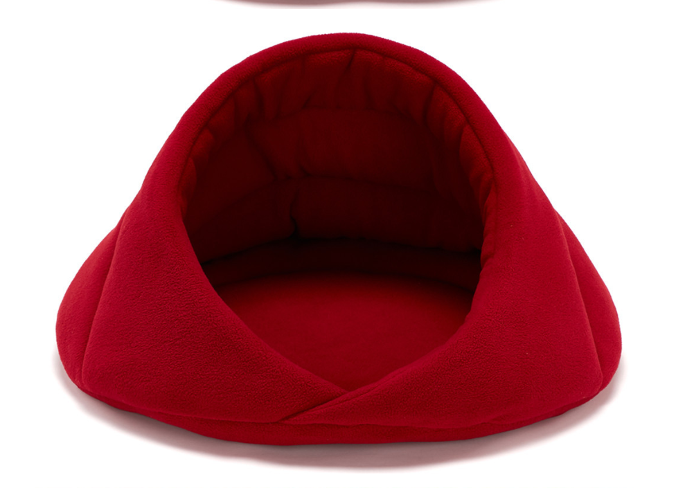 Barkable Burrow Cave Bed